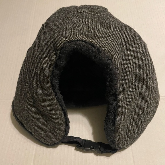 Northwest Territory Mens Black Tweed Trapper Hat w Flaps Cold Weather Hunt  M/L - Picture 5 of 7